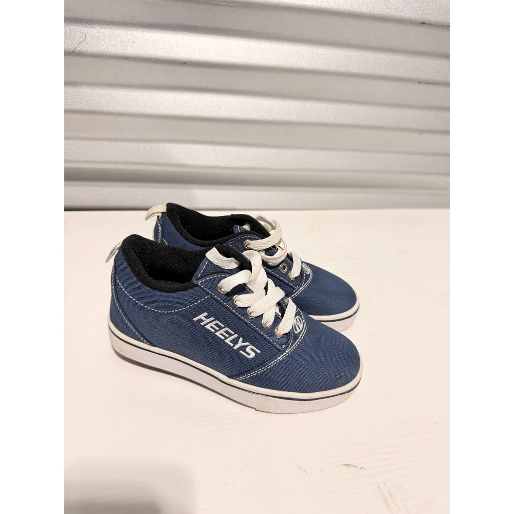 Heelys Wheeled Skate Shoes Youth 1 Navy Blue Canvas Roller Sneakers Kids